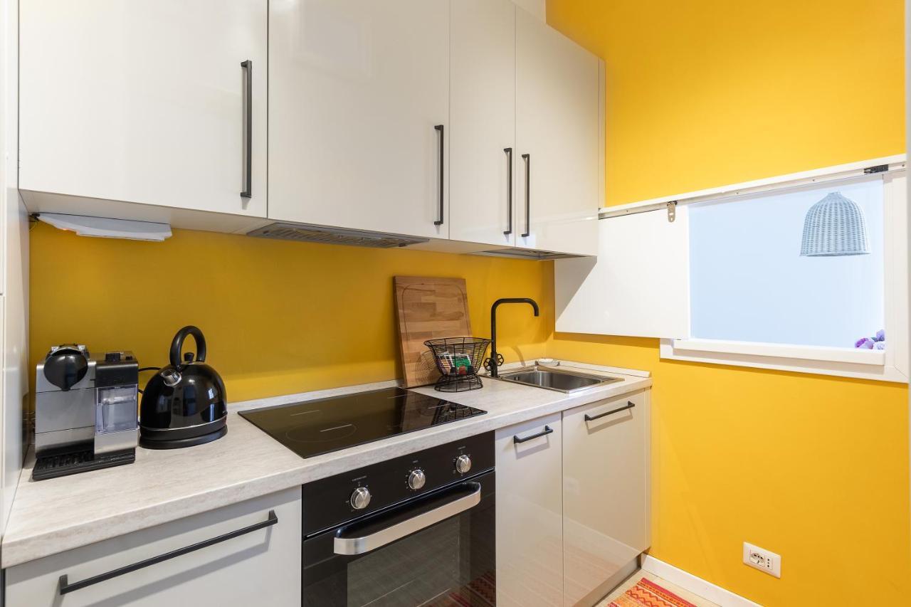 West Park Suite With Parking By Holiday Solutions Комо Екстер'єр фото
