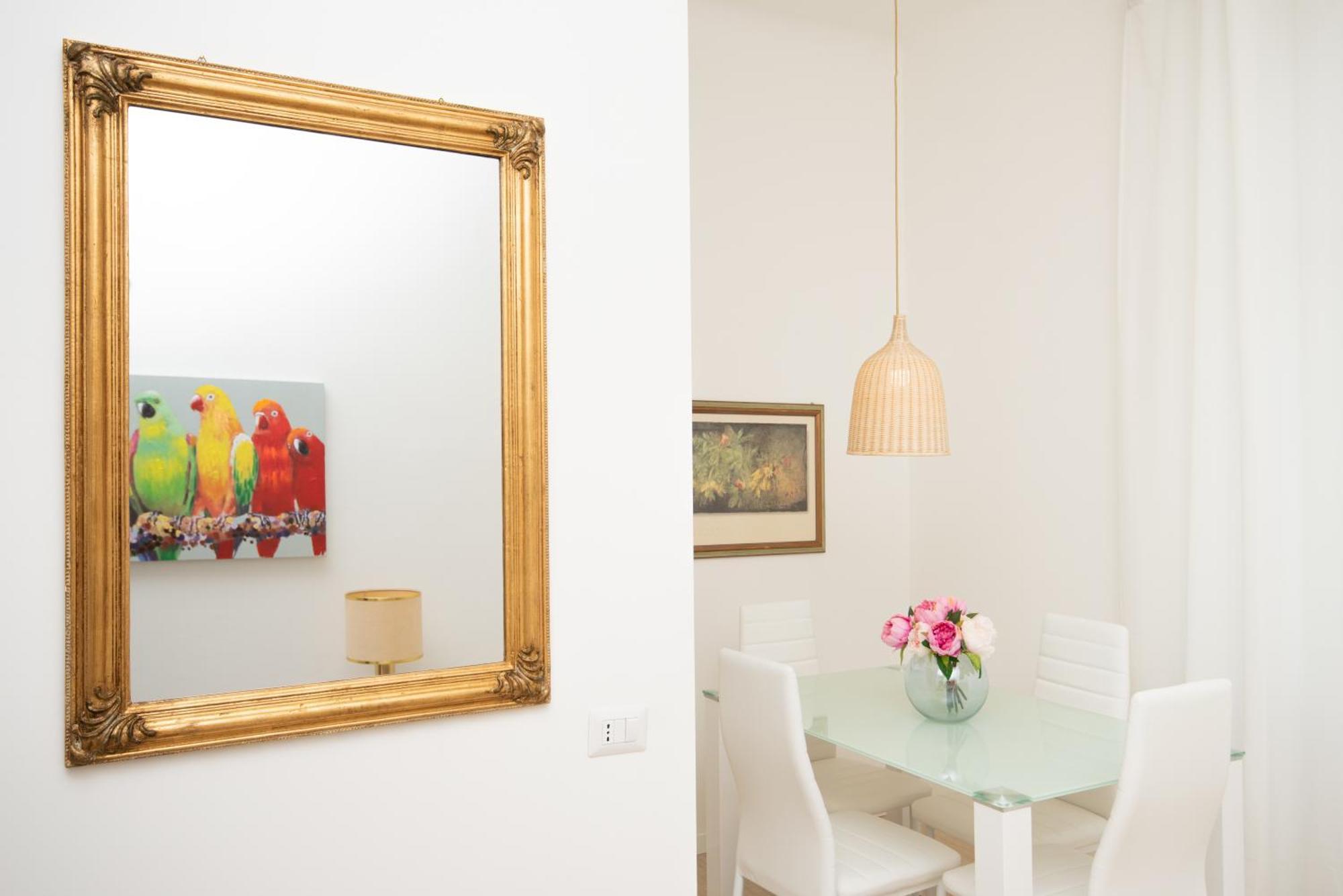 West Park Suite With Parking By Holiday Solutions Комо Екстер'єр фото